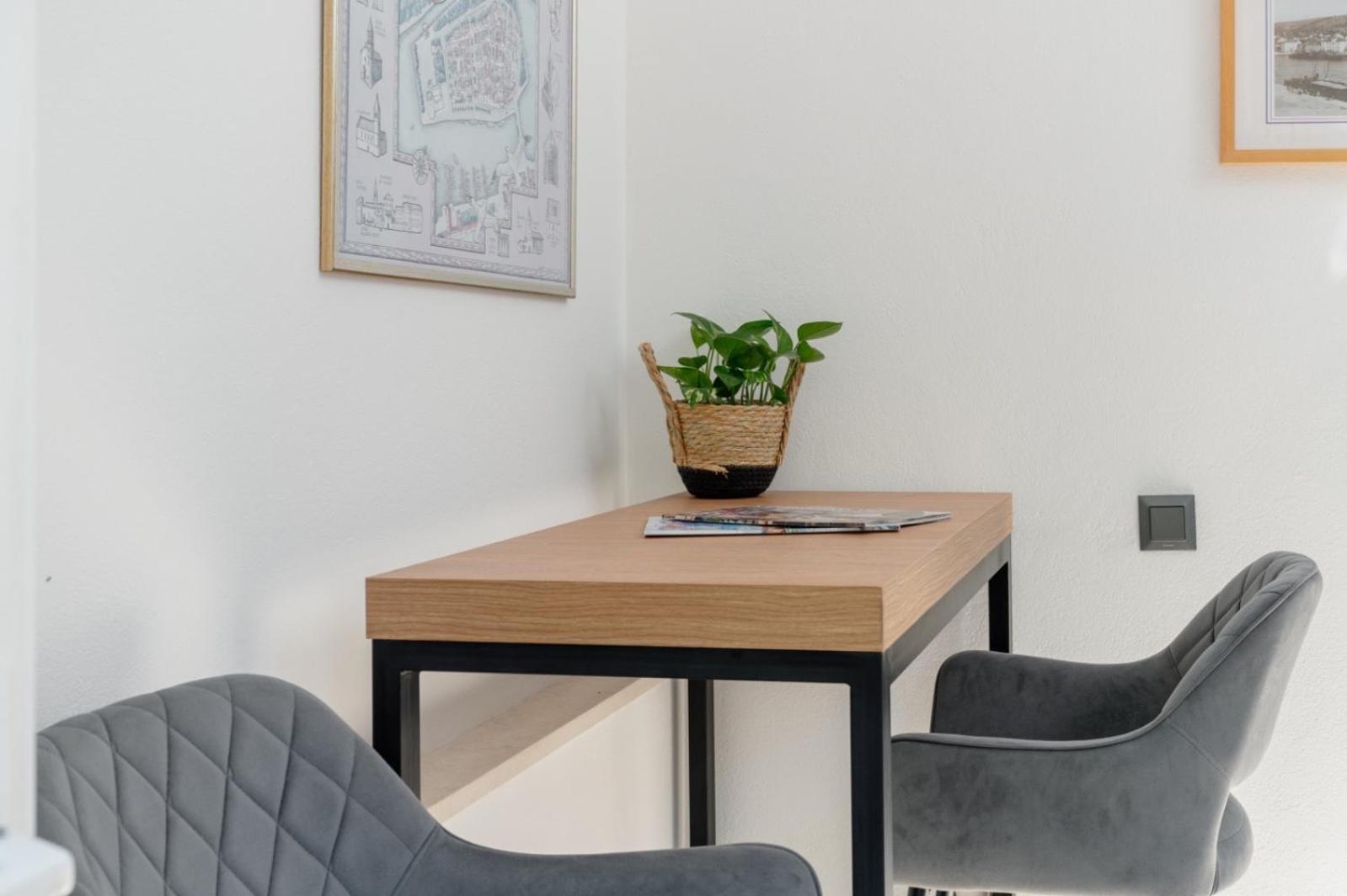 Apartments Kudelik トロギール エクステリア 写真