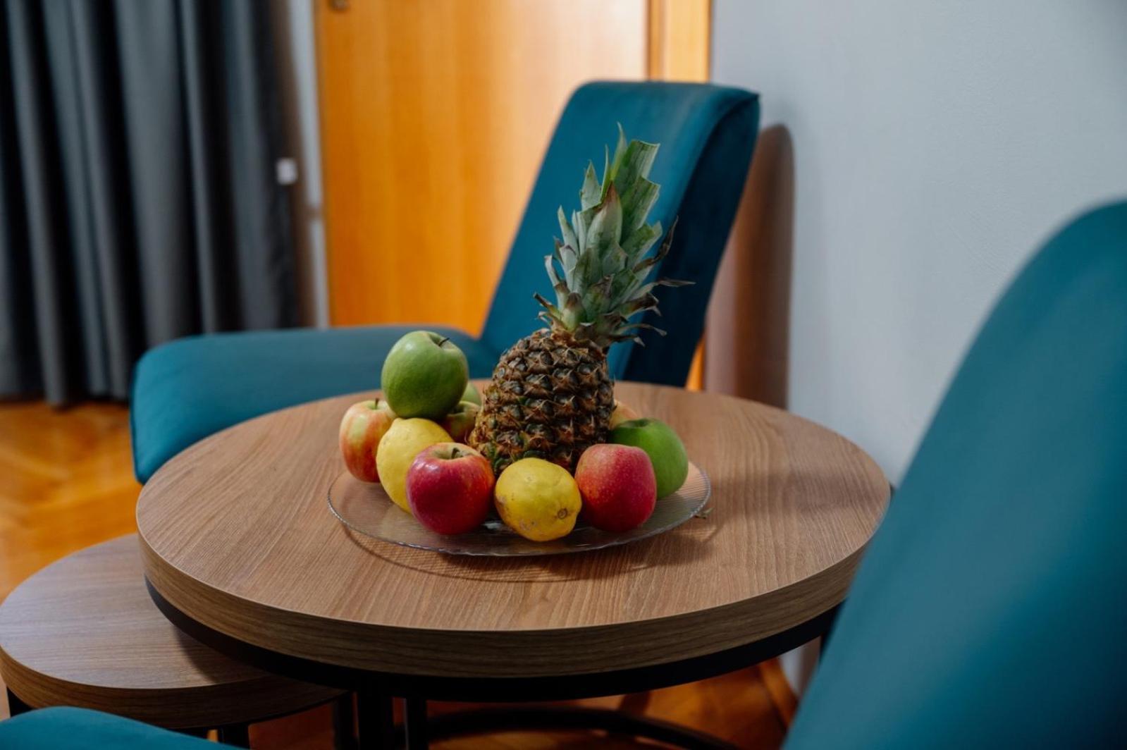 Apartments Kudelik トロギール エクステリア 写真